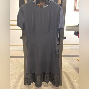 ALEXANDER MCQUEEN black short sleeve mini dress